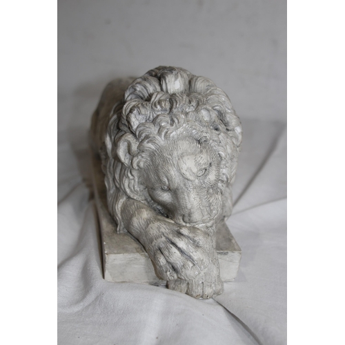 324 - CONOVA STONE LION FIGURE 
30 X 10 X 14CM