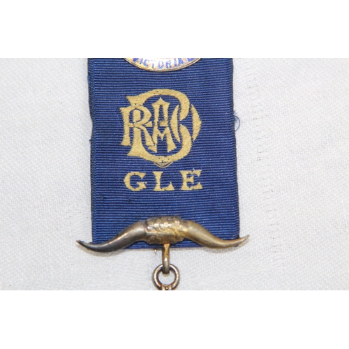 568 - SILVER & ENAMEL MASONIC BUFFALO MEDAL/JEWEL, BIRMINGHAM 1923, 1923 INSCRIPTION - 32.93 GRAMS INC RIB... 