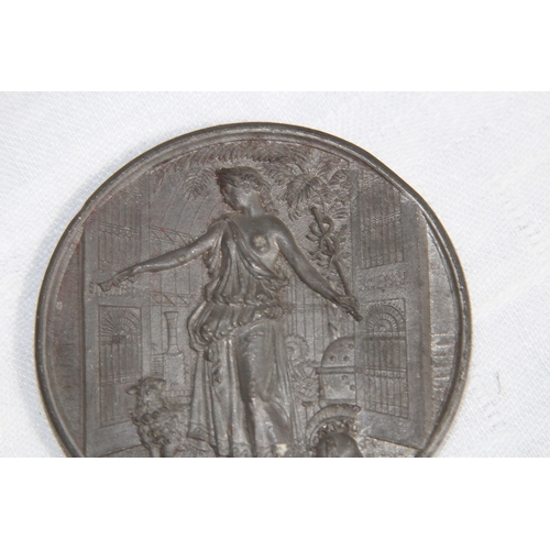 573 - VICTORIAN LARGE METAL MEDALLION FOR THE OPENING OF CRYSTAL PALACE, 1854 , BY INCHES, 84.6 GRAMS