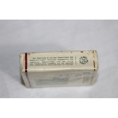 581 - INTERESTING SEALED PACK OF BULGARIAN FOR GERMAN USE WW11 CIGARETTES - 1944