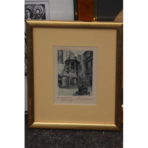 121 - QUANTITY OF VARIOUS ART
37 X 27CM