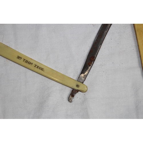 722 - QUANTITY OF VINTAGE CUT THROAT RAZORS