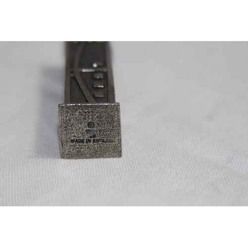 729 - QUANTITY OF DANISH MINIATURES