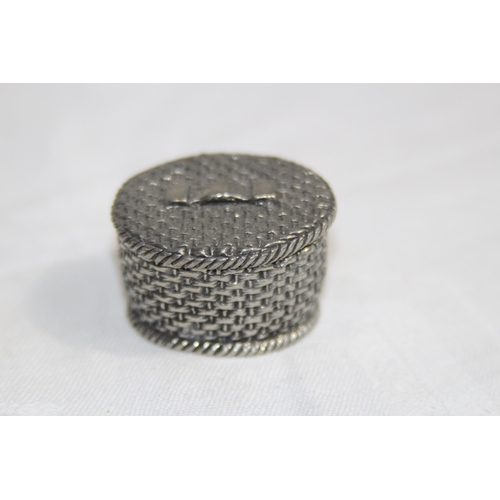 729 - QUANTITY OF DANISH MINIATURES