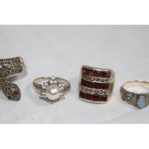 855 - QUANTITY OF SILVER RINGS - 66G