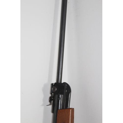 601 - RELUM TAURUS .22 CAL AIR RIFLE