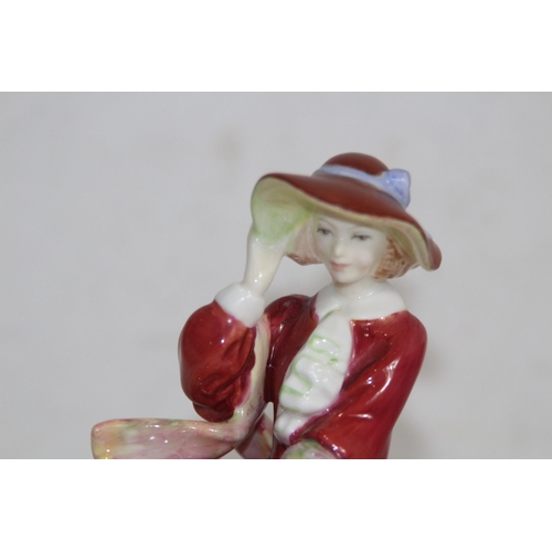 663 - ROYAL DOULTON TOP O' THE HILL FIGURINE
21CM