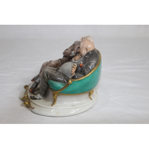 665 - CAPADIMONTE THE CLUB HOUSE GOSSIPS 1962
16 X 10CM