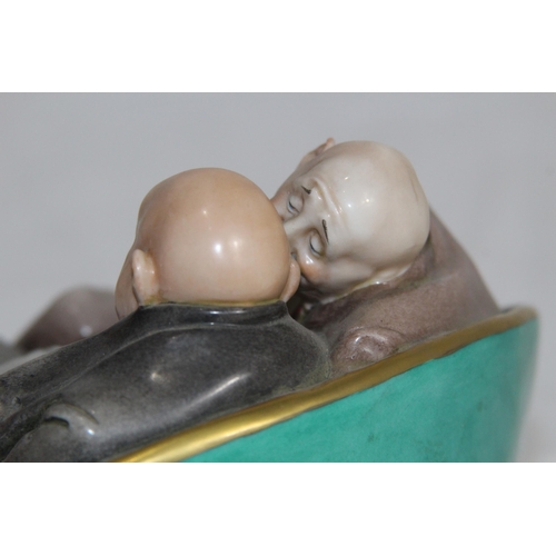 665 - CAPADIMONTE THE CLUB HOUSE GOSSIPS 1962
16 X 10CM