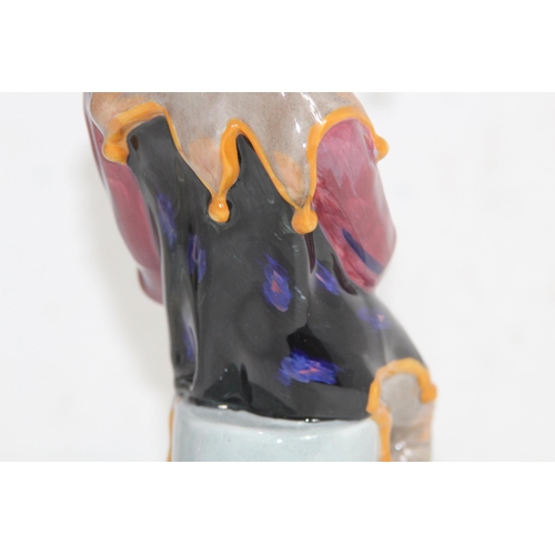 667 - ROYAL DOULTON THE JESTER FIGURINE
24CM