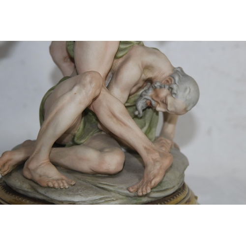 673 - CAPO DI MONTE RAPE OF THE SABINES FIGURES
42CM