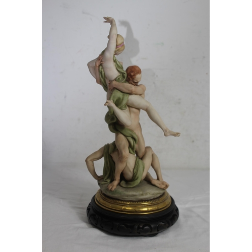 673 - CAPO DI MONTE RAPE OF THE SABINES FIGURES
42CM