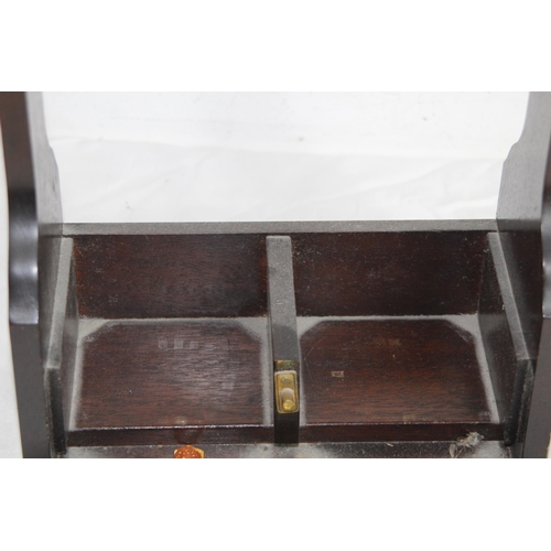 731 - VINTAGE TANTULUS 
28 X 14 X 31CM