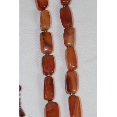 740 - QUANTITY OF GOOD VINTAGE AND MODERN COSTUME NECKLACES