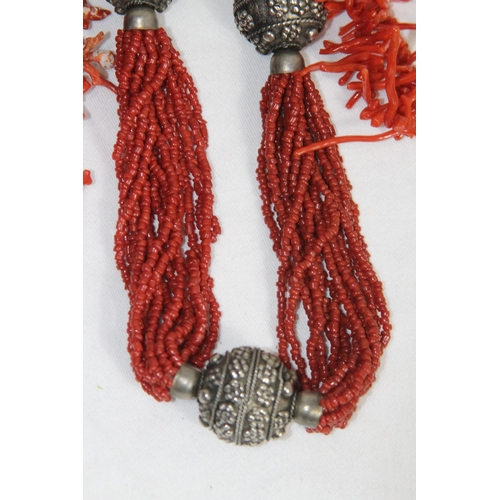 742 - QUANTITY OF GOOD VINTAGE AND MODERN COSTUME NECKLACES