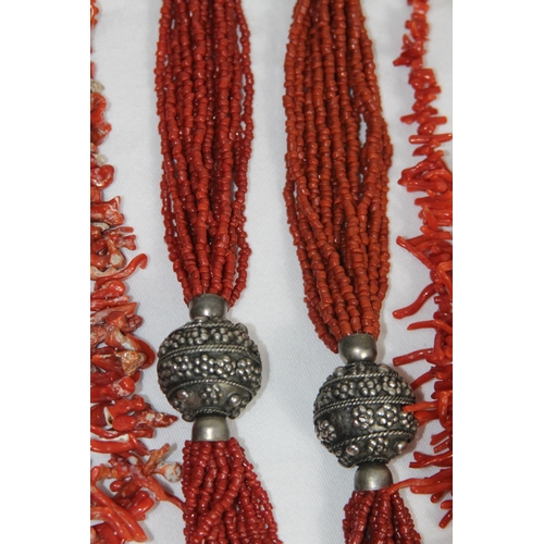 742 - QUANTITY OF GOOD VINTAGE AND MODERN COSTUME NECKLACES