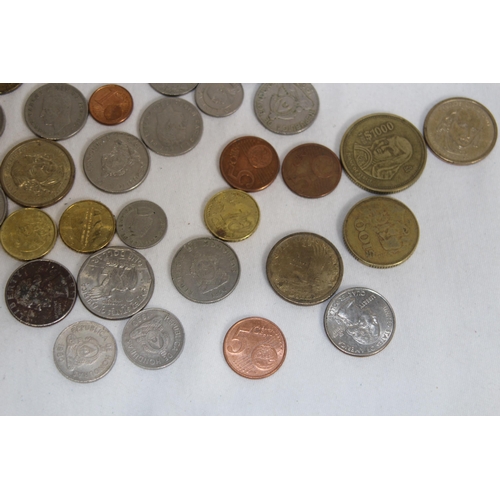 818 - QUANTITY OF COINS