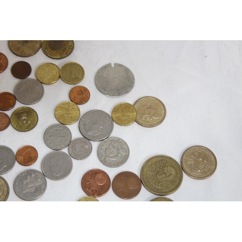 818 - QUANTITY OF COINS