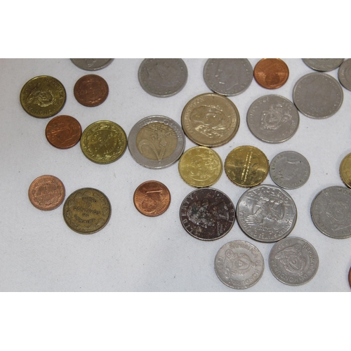 818 - QUANTITY OF COINS