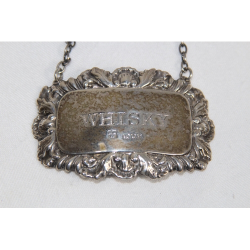 902 - THREE HALLMARKED SILVER DECANTER LABELS - 41.5G - LONDON 1977 + 1978 - ALAN WEISROSE