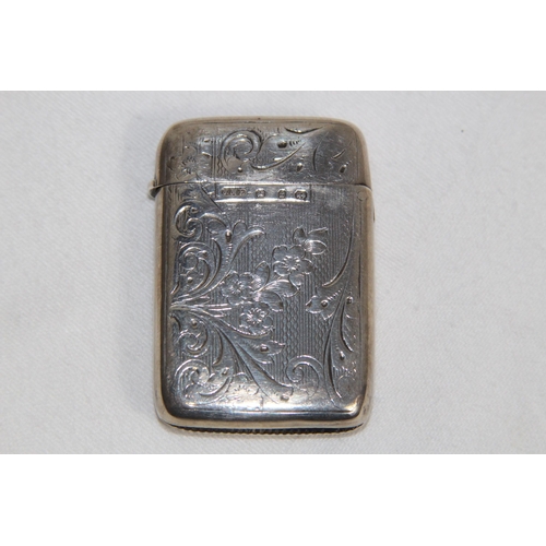 903 - HALLMARKED SILVER VESTER CASE - 29.5G - BIRMINGHAM 1897 - JOHN MILLWARD BANKS
