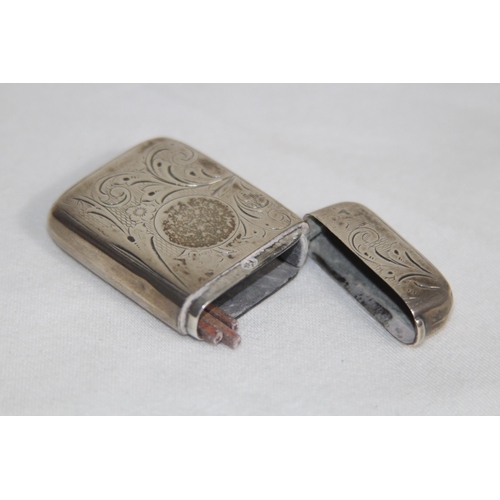 903 - HALLMARKED SILVER VESTER CASE - 29.5G - BIRMINGHAM 1897 - JOHN MILLWARD BANKS