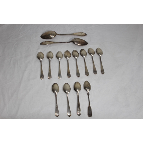 908 - QUANTITY OF 800 GRADE SILVER CUTLERY - 418G