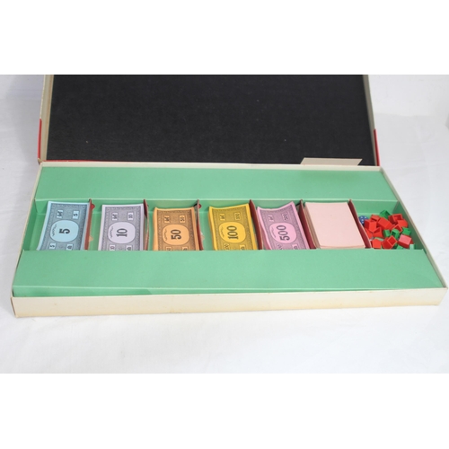 503 - QUANTITY OF COLLECTABLE VINTAGE GAMES