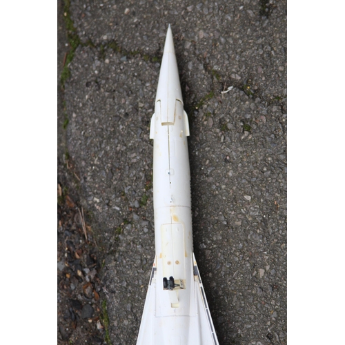 509 - BRITISH AIRWAYS CONCORDE MODEL AND ONE OTHER