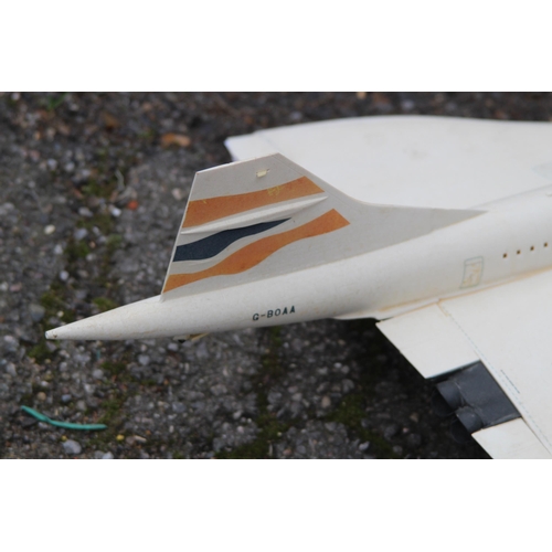 509 - BRITISH AIRWAYS CONCORDE MODEL AND ONE OTHER