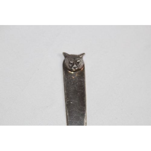 904 - HALLMARKED SILVER LETTER OPENER WITH FOXES HEAD - 26.6G - BIRMINGHAM 1991 - J.B CHATTERLEY