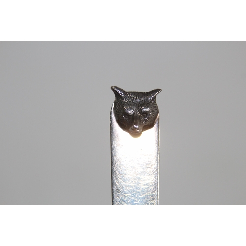 904 - HALLMARKED SILVER LETTER OPENER WITH FOXES HEAD - 26.6G - BIRMINGHAM 1991 - J.B CHATTERLEY