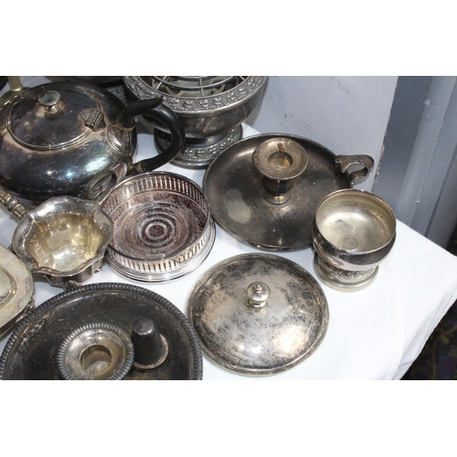 417 - LARGE QTY OF QUALITY SILVER PLATED PIECES INC ENTREE DISHES & OTHER METALWARE
