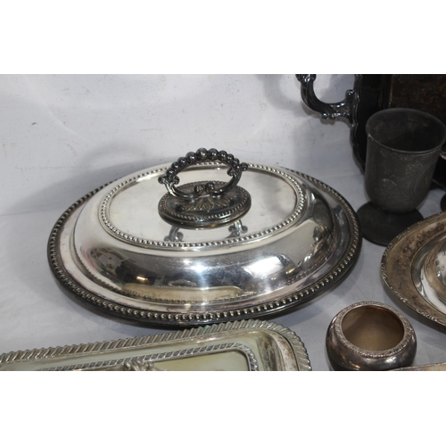 417 - LARGE QTY OF QUALITY SILVER PLATED PIECES INC ENTREE DISHES & OTHER METALWARE