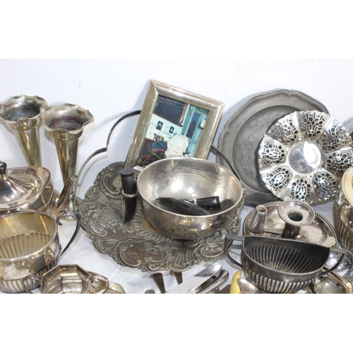 422 - LARGE MIXED QUANTITY OF INTERESTING SILVER PLATED ITEMS