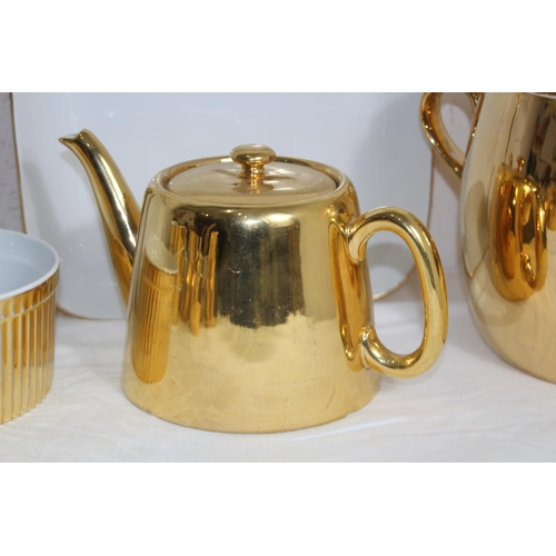 226 - GOLD CHINA BY THOMAS AND OTHER GOOD CHINA