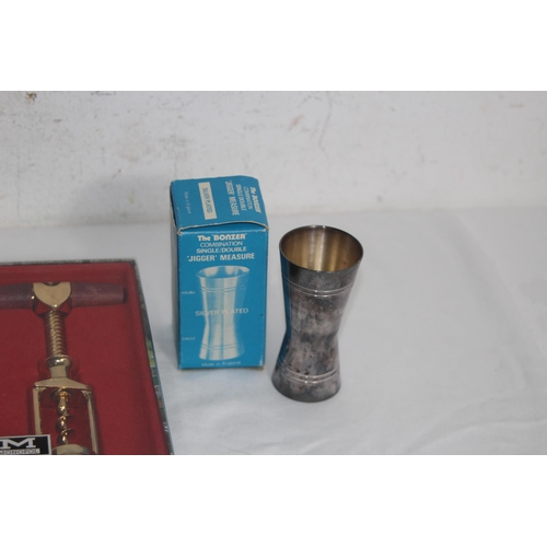 433 - QUANTITY OF DRINKING EPHEMERA