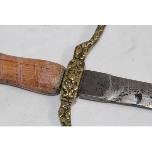 611 - ANTIQUE SWORD WITH PITTED BLADE