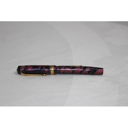 761 - CONWAY STEWART 14CT GOLD NIB FOUNTAIN PEN