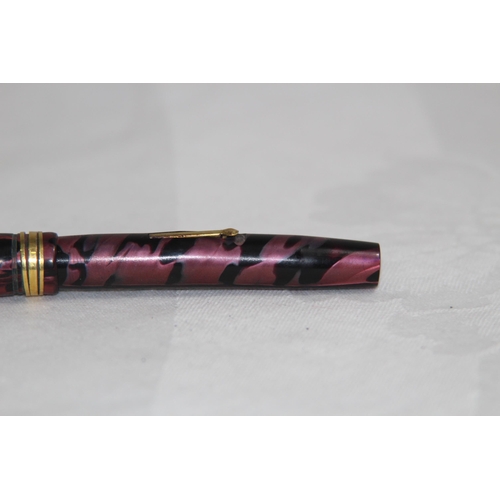 761 - CONWAY STEWART 14CT GOLD NIB FOUNTAIN PEN