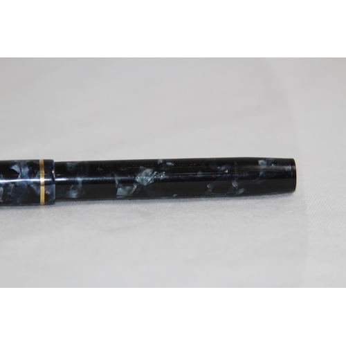 763 - COWAY STEWART No 286, FOUNTAIN PEN WITH 14 CT GOLD NIB