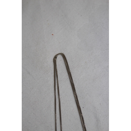 867 - LOVELY ART NOUVEAU DESIGN STERLING SILVER PENDANT NECKLACE