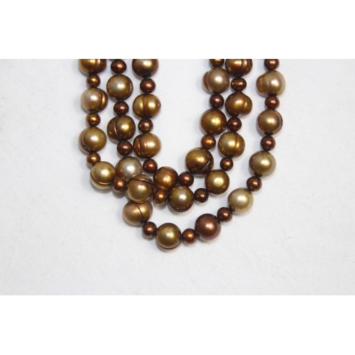 878 - 14CT GOLD CLASP NECKLACE