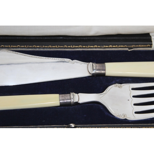 928 - CASED SILVER FERRULED FISH SERVING SET, SHEFFIELD 1919