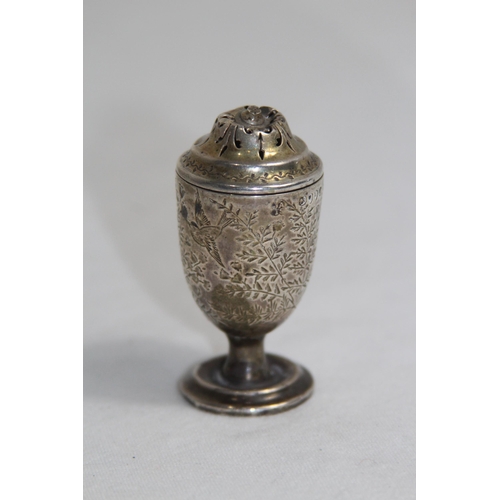 931 - VICTORIAN SILVER CRUET, LONDON 1886, 26.22 GRAMS