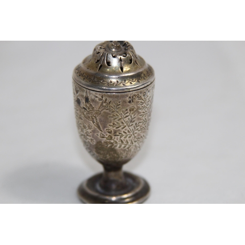931 - VICTORIAN SILVER CRUET, LONDON 1886, 26.22 GRAMS