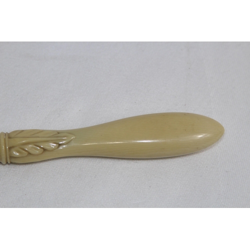 932 - SILVER PRONGED TOASTING FORK AND A SILVER FERRULED TOASTING FORK