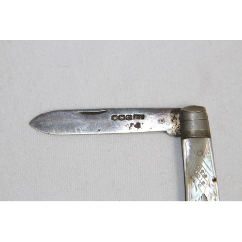 937 - EDWARDIAN SILVER & M.O.P. HANDLED FRUIT KNIFE, SHEFFIELD 1904