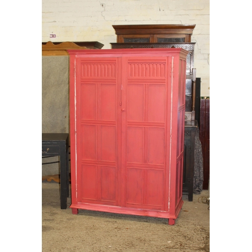 39 - PAINTED WARDROBE, CONSOLE TABLE AND MIRROR
120 X 56 X 179CM