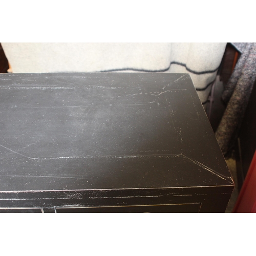 39 - PAINTED WARDROBE, CONSOLE TABLE AND MIRROR
120 X 56 X 179CM